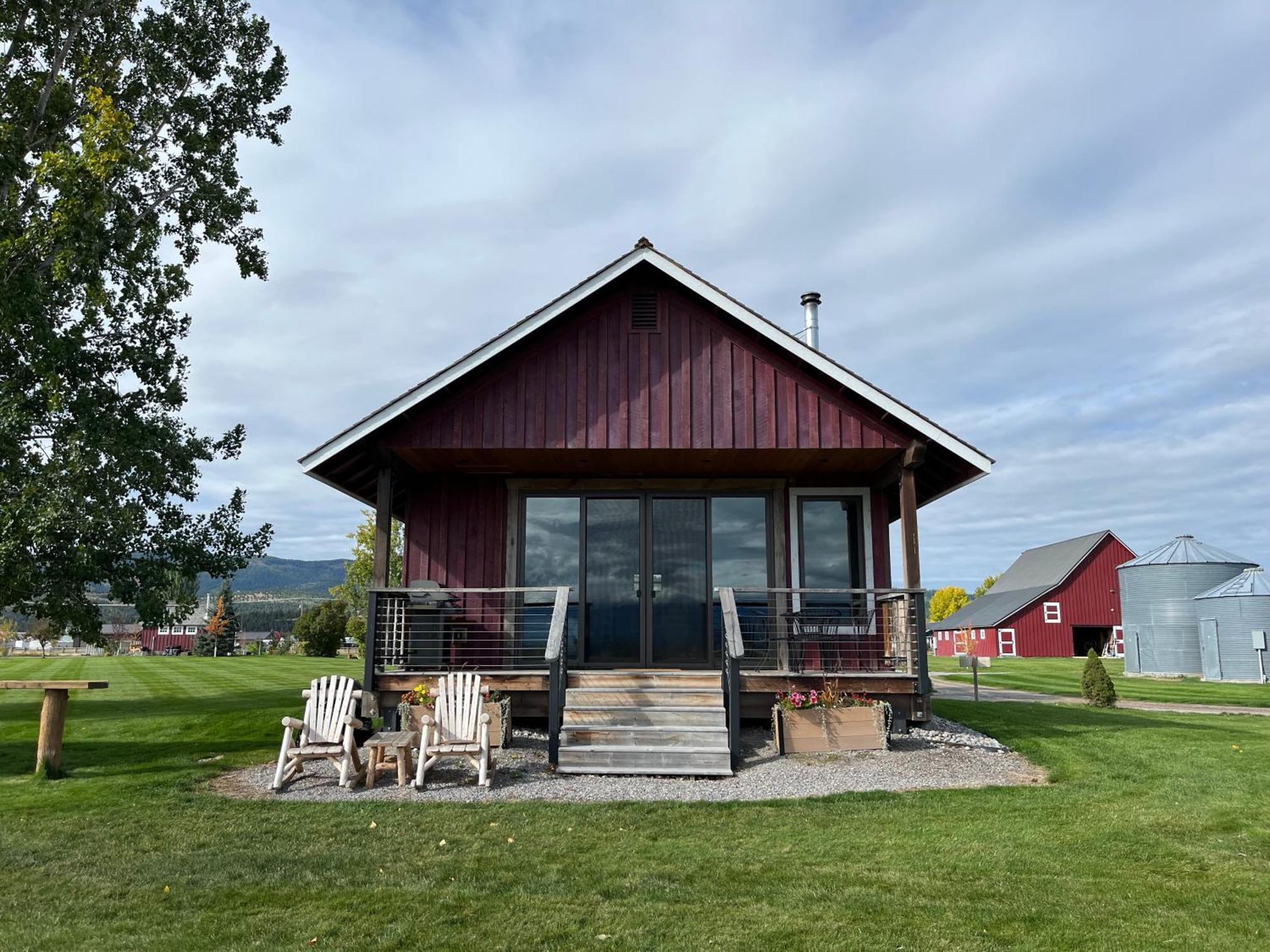 Somers New Cabin With Spectacular Views Of Flathead Lake. מראה חיצוני תמונה