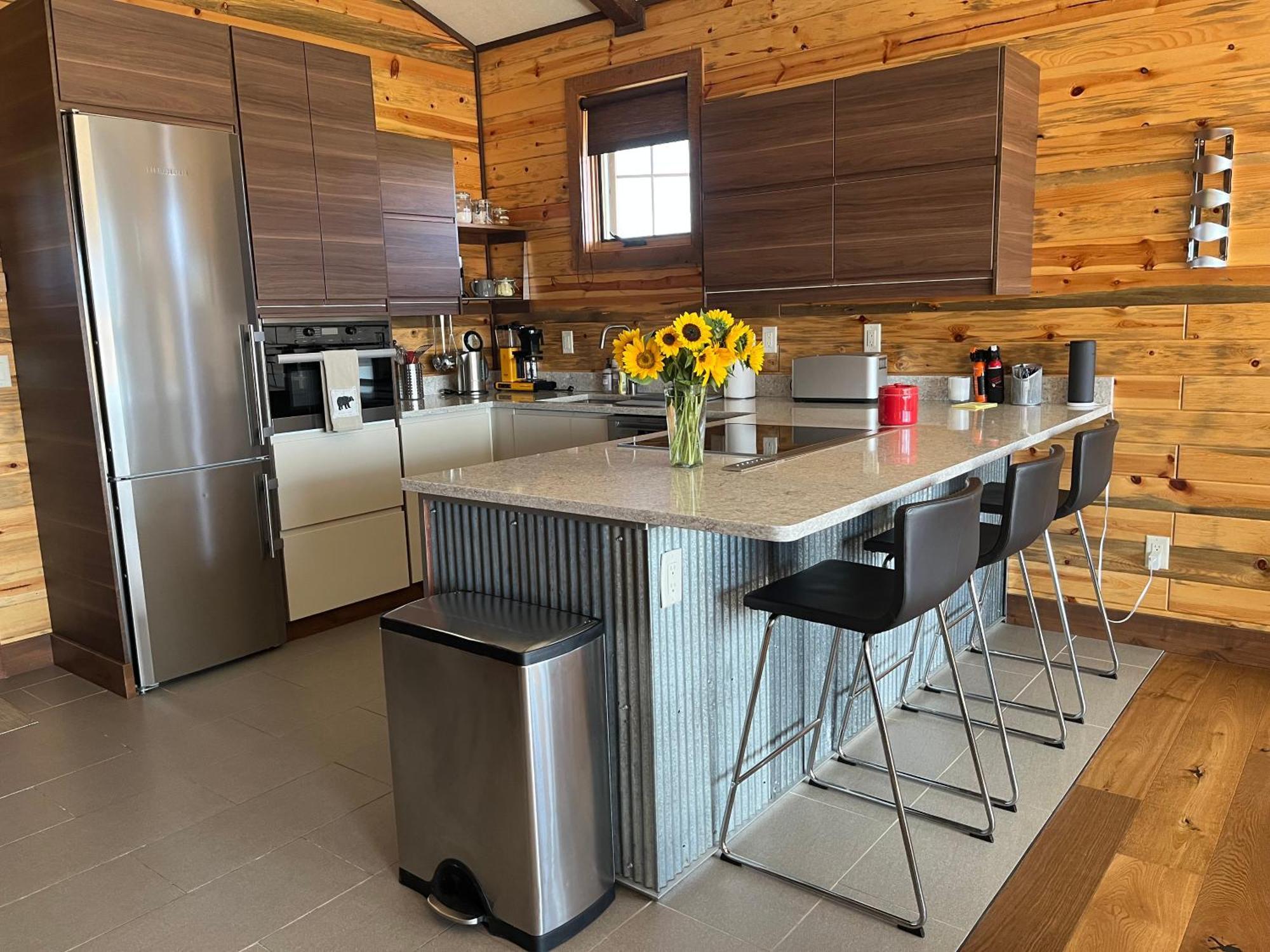 Somers New Cabin With Spectacular Views Of Flathead Lake. מראה חיצוני תמונה