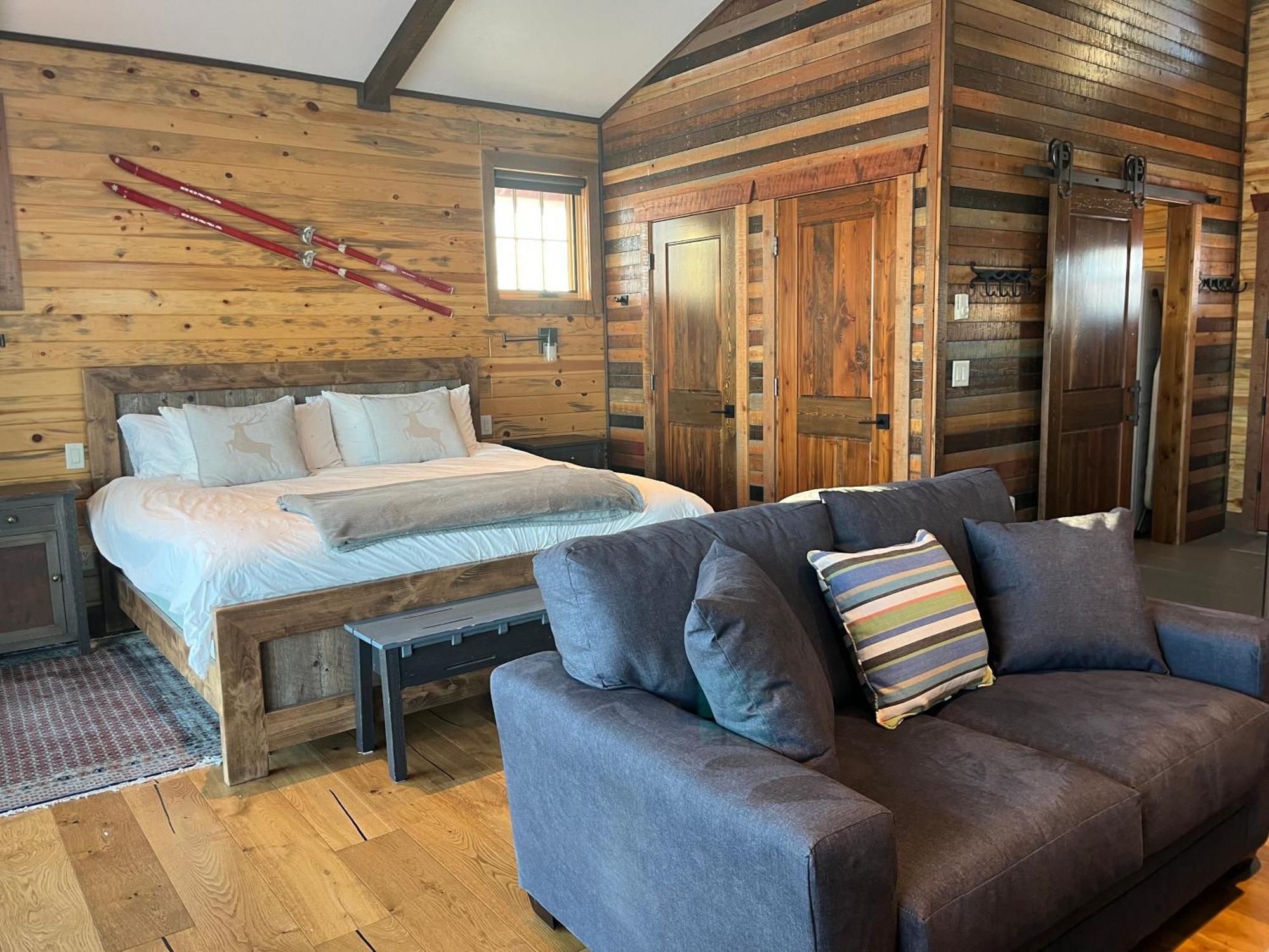 Somers New Cabin With Spectacular Views Of Flathead Lake. מראה חיצוני תמונה